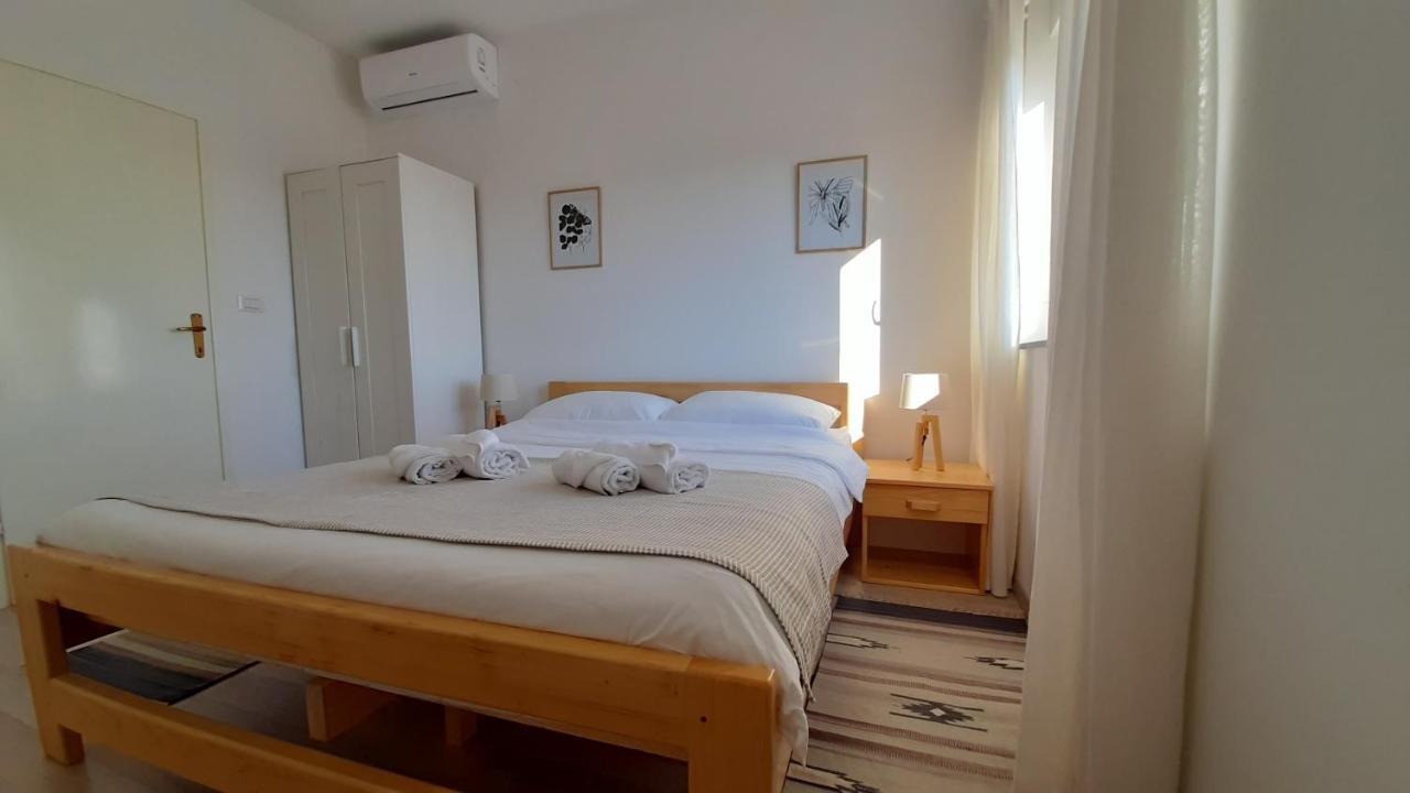 Posteja Rooms Задар Екстериор снимка