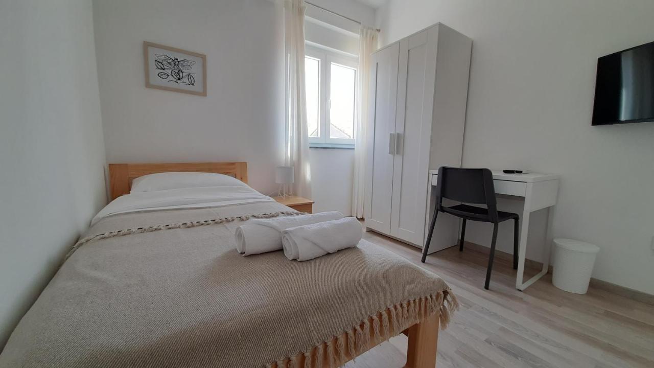 Posteja Rooms Задар Екстериор снимка